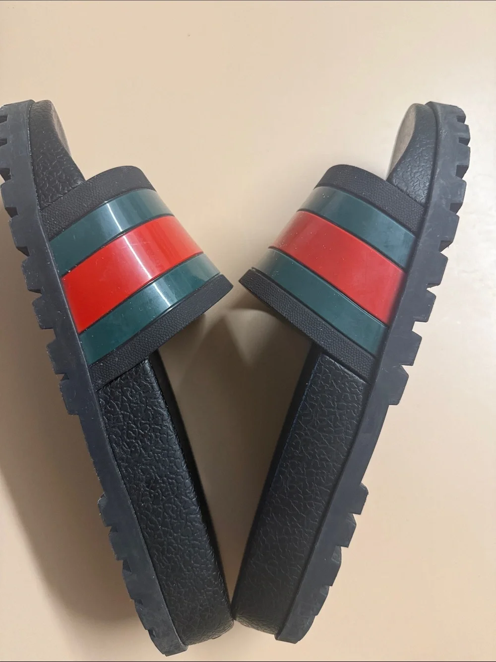 Gucci Black Slide Sandals with Red and Green Stripes
